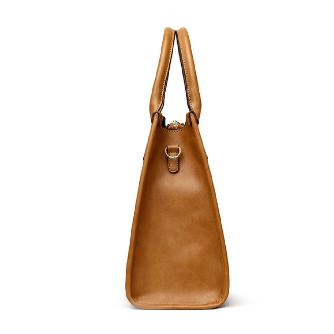 <tc>Chloe 구조적인 토트백</tc>