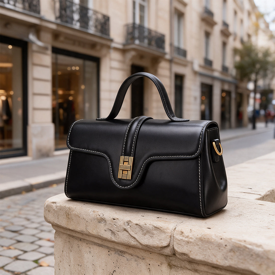 Havistelle Flap Crossbody