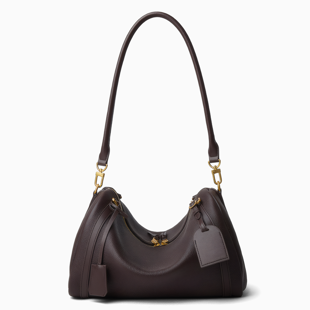 Voyageur Leather Shoulder Bag (Jenny images)